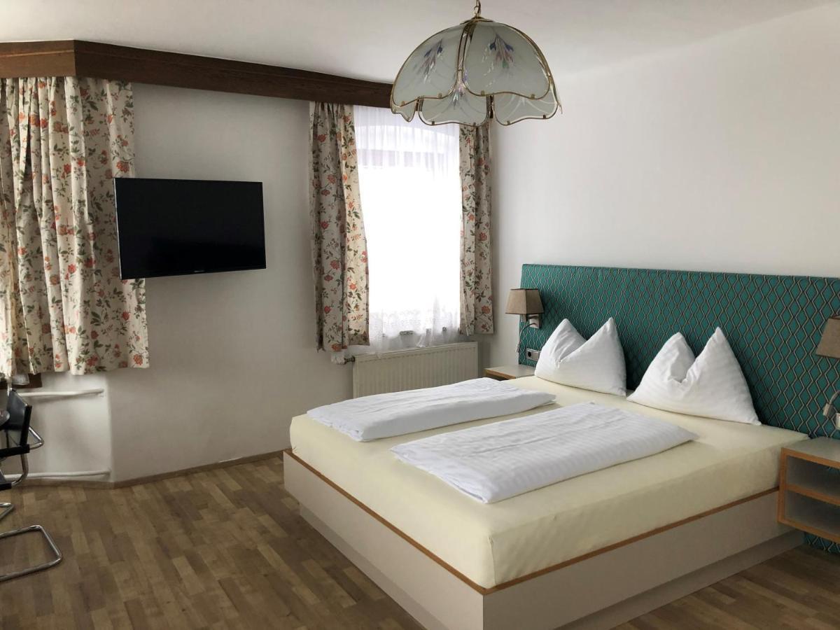 Egerbach Appartements Endach Bagian luar foto