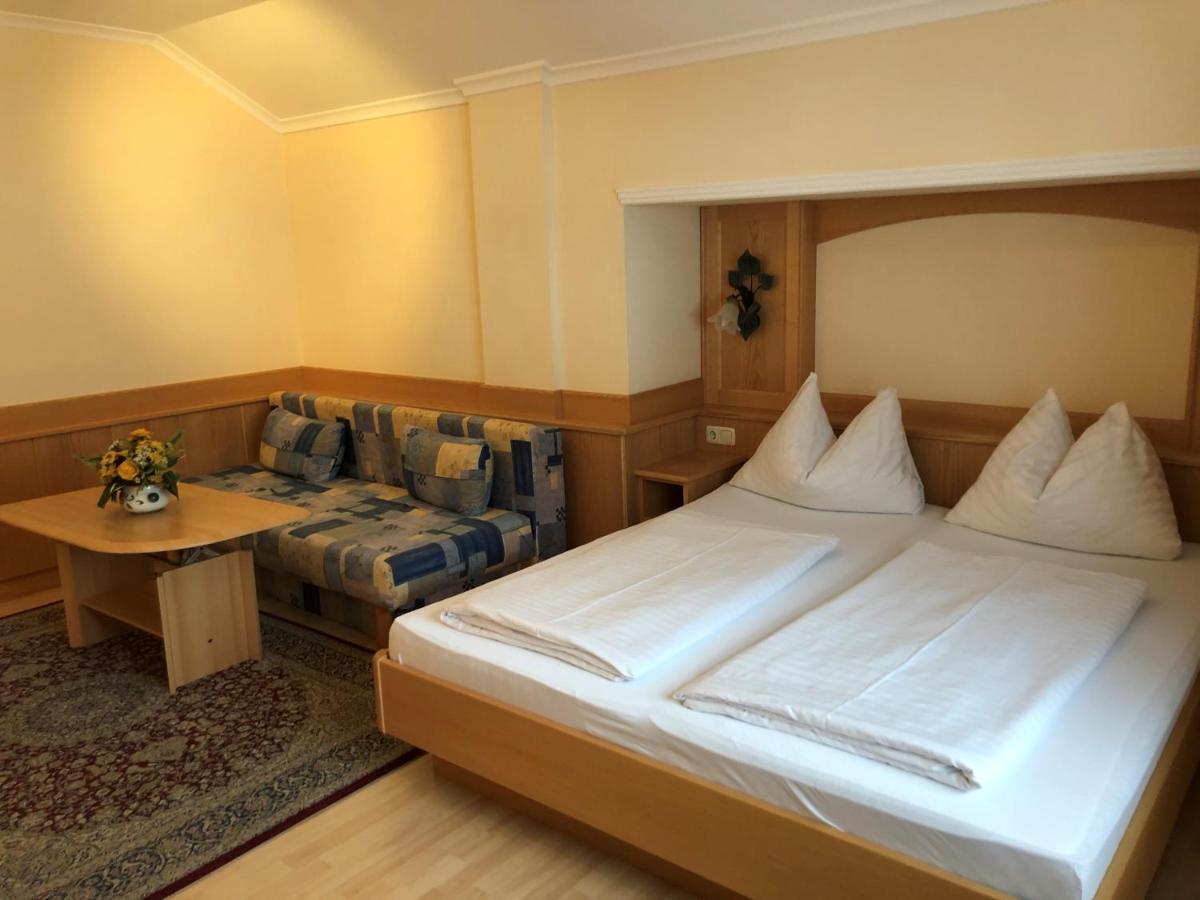 Egerbach Appartements Endach Bagian luar foto